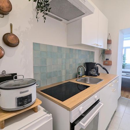 Renovated Studio - 10 Min To Center Вена Экстерьер фото
